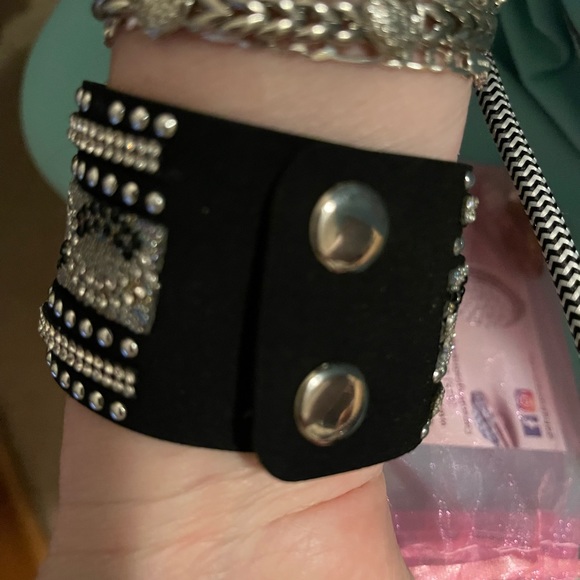 Snap Bracelet - Picture 5 of 6